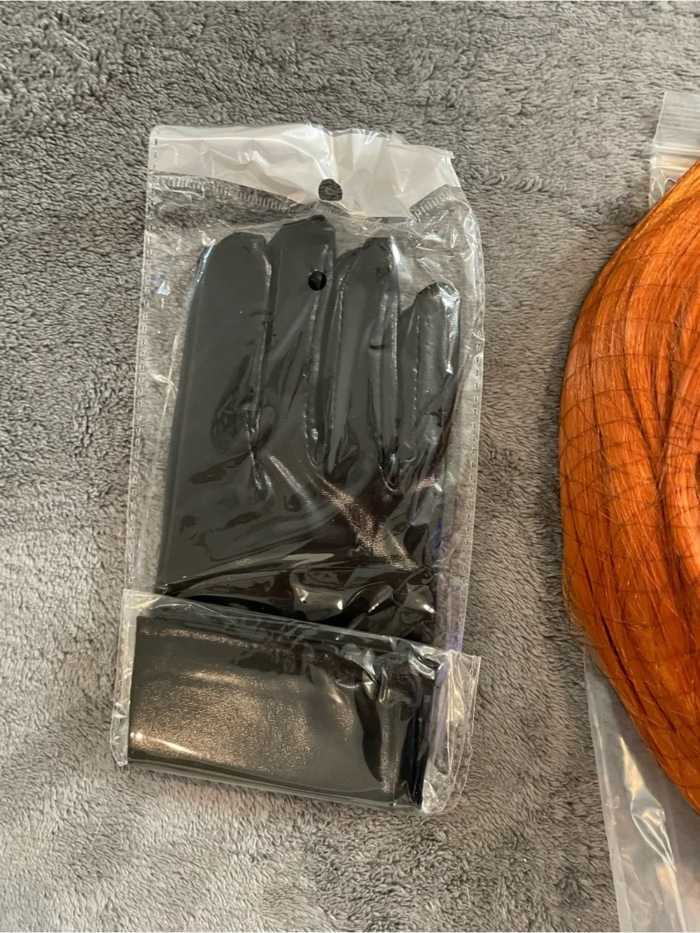 Kim Possible Halloween Costume Cosplay Red Wig Black Faux Gloves KIDS 2-11
